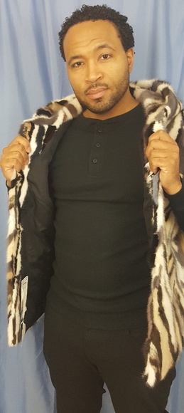 Henig Mink Vest with Hood - Picture 3 of 8